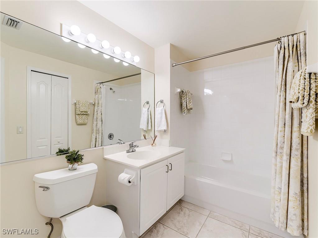 9040 Spring Run Boulevard #404 Estero FL 34135 226000738 image20