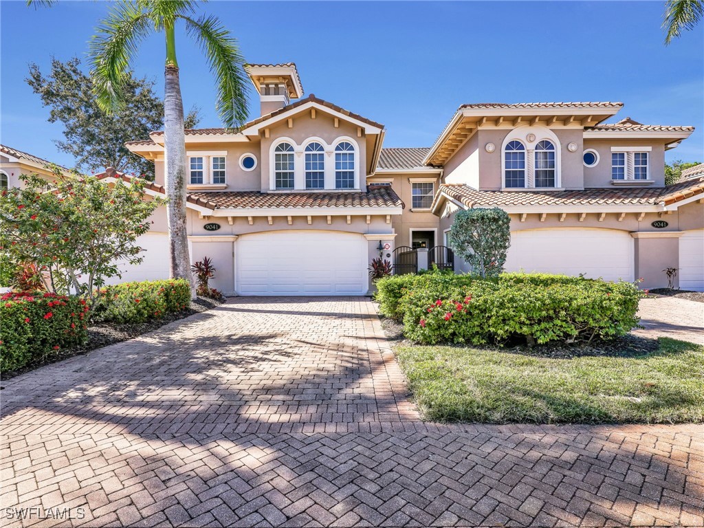 9041 Cherry Oaks Trail #101 Naples FL 34114 225079748 image1