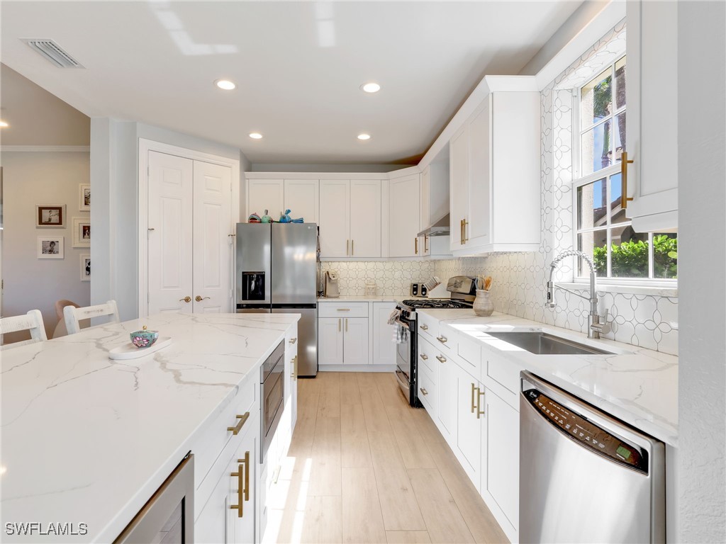 9041 Cherry Oaks Trail #101 Naples FL 34114 225079748 image12