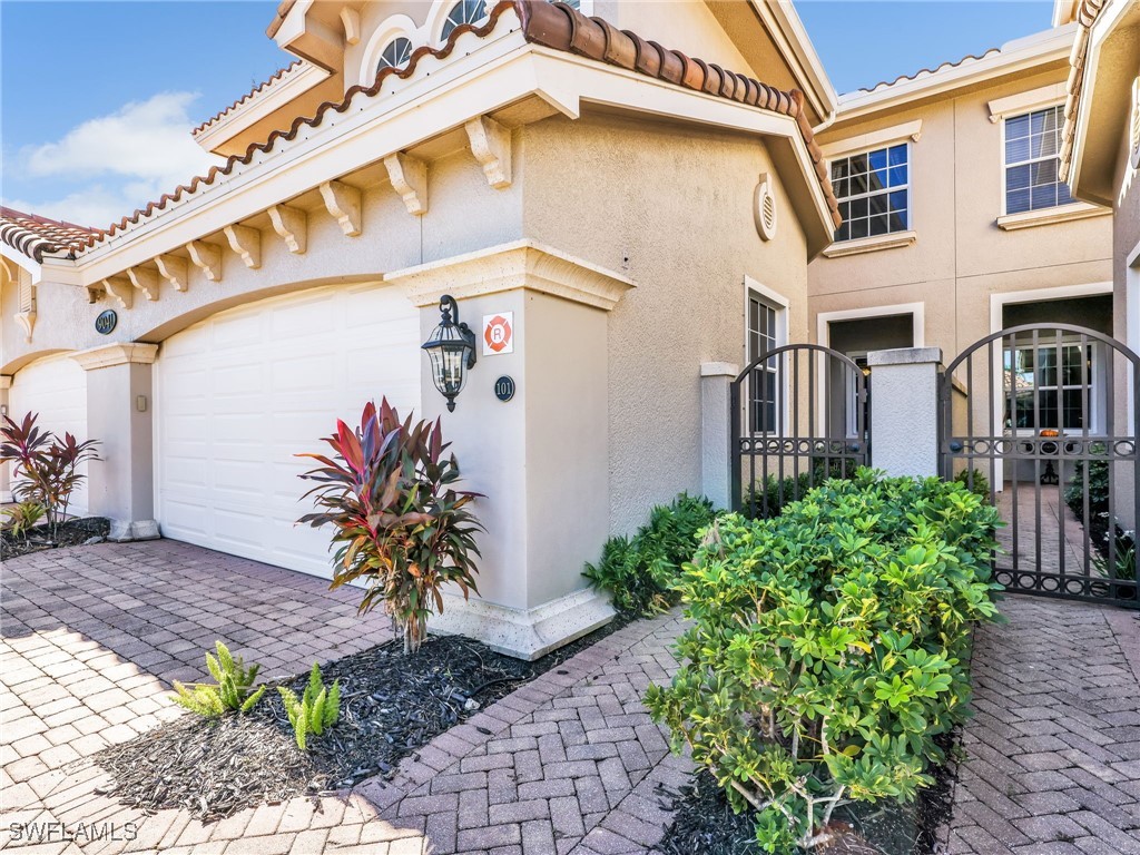 9041 Cherry Oaks Trail #101 Naples FL 34114 225079748 image35