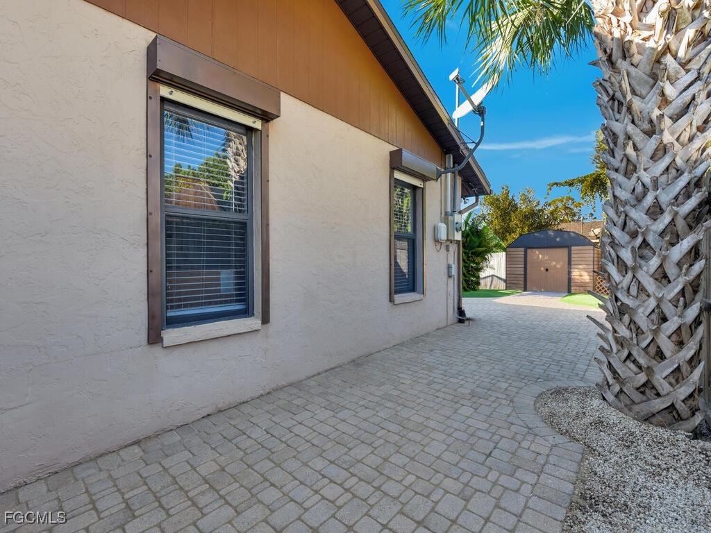 9041 Hamlin Road W Fort Myers FL 33967 2025018162 image30