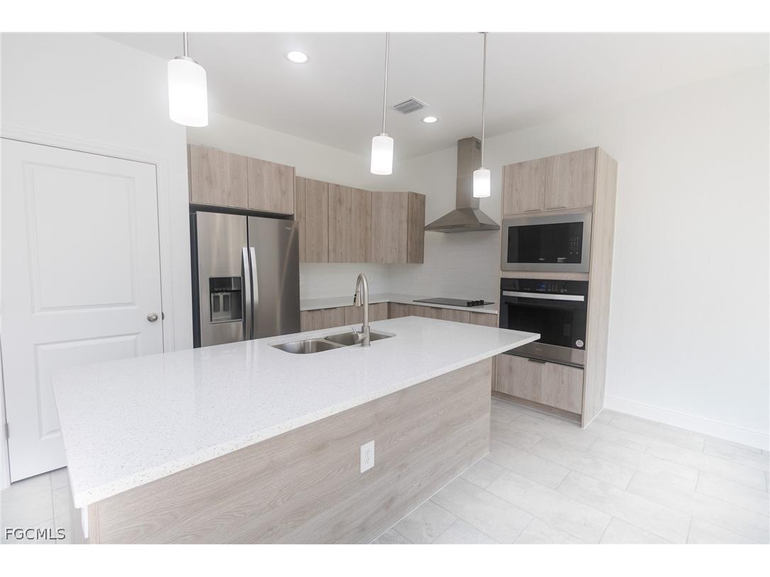 9041 Lamkin Circle Labelle FL 33935 2026005445 image3