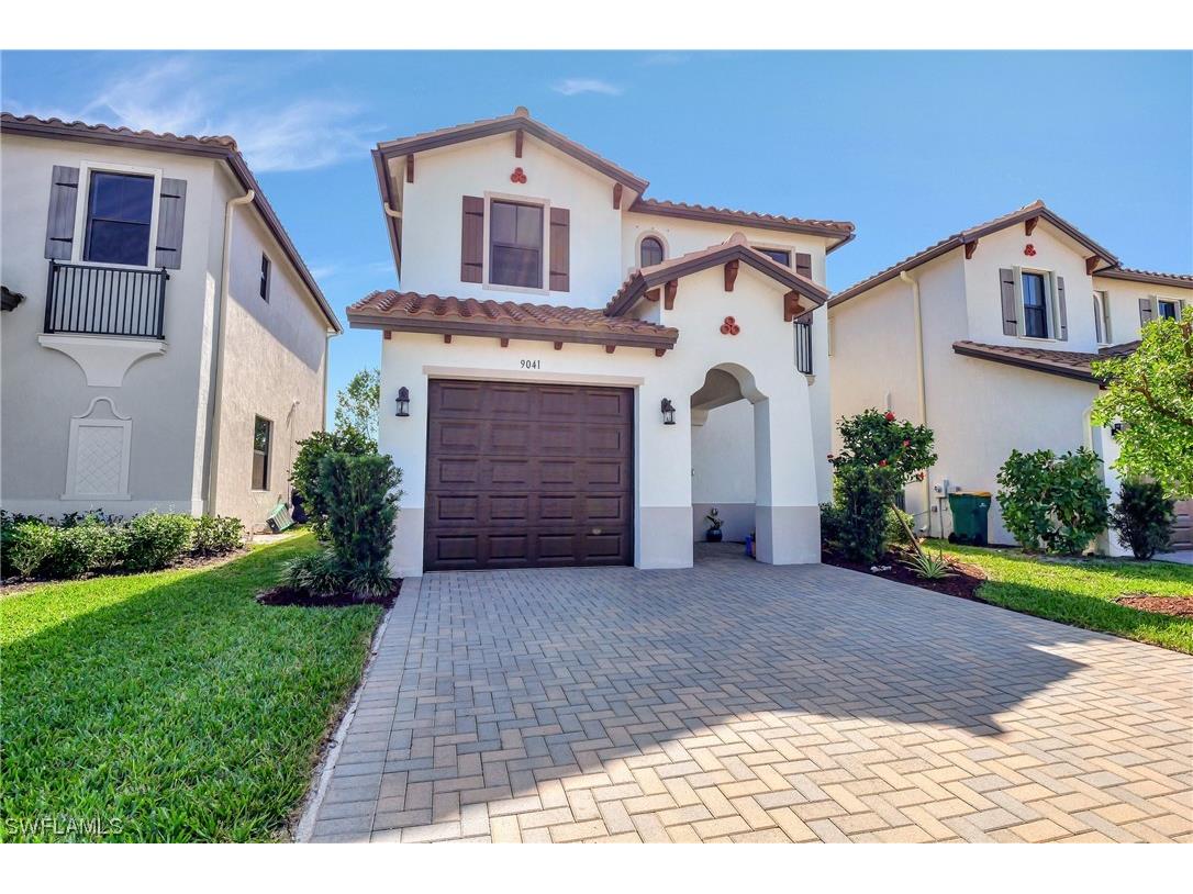 9041 Madrid Circle Naples FL 34104 224010330 image1