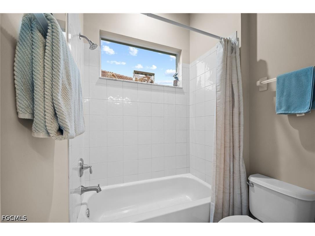 9042 Bronco Court Naples FL 34113 2026025991 image24