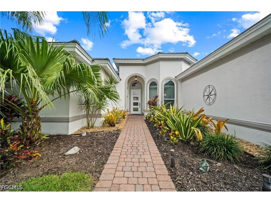 9042 Bronco Court Naples FL 34113 2026025991 image4
