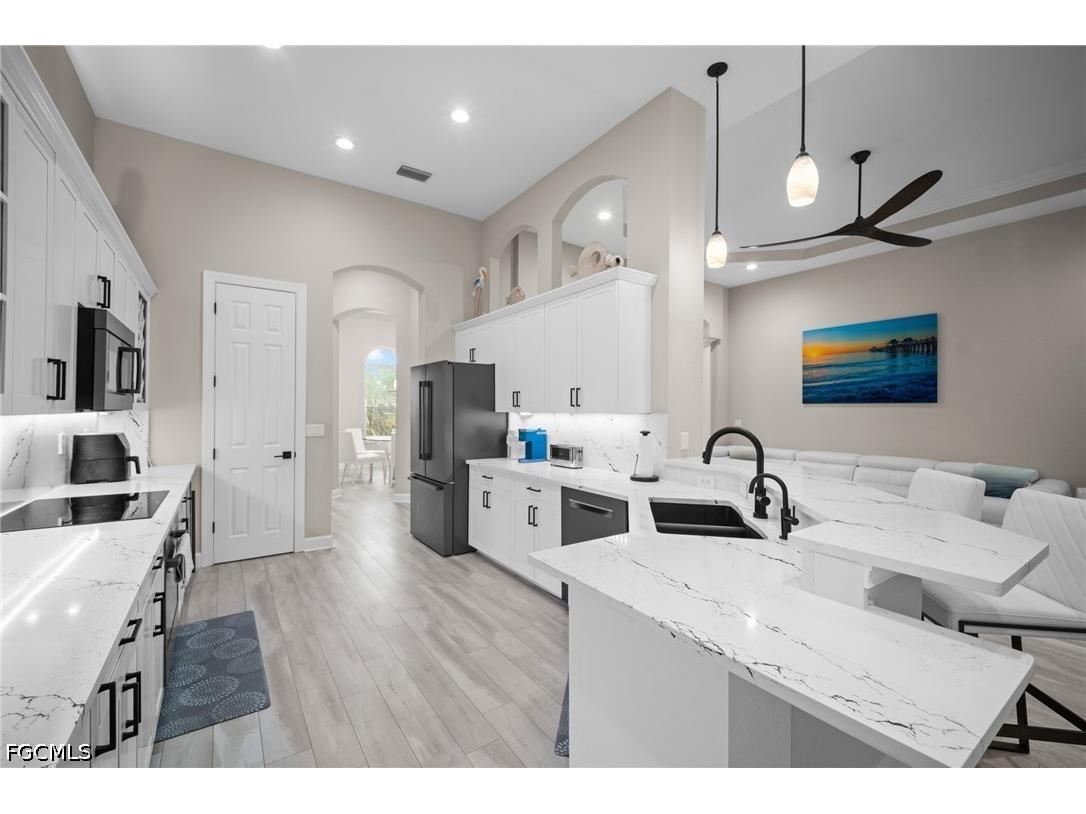 9042 Bronco Court Naples FL 34113 2026025991 image8