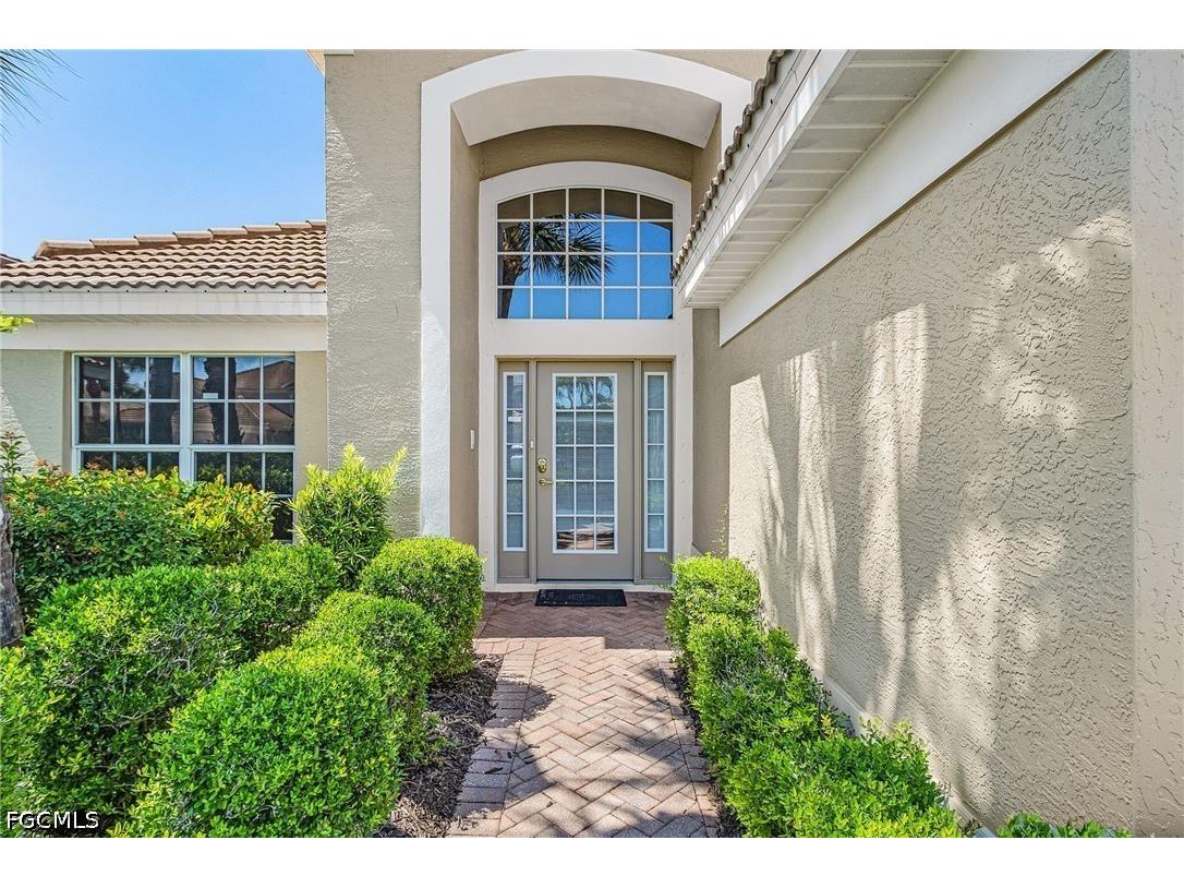 9044 Shadow Glen Way Fort Myers FL 33913 2026020223 image6