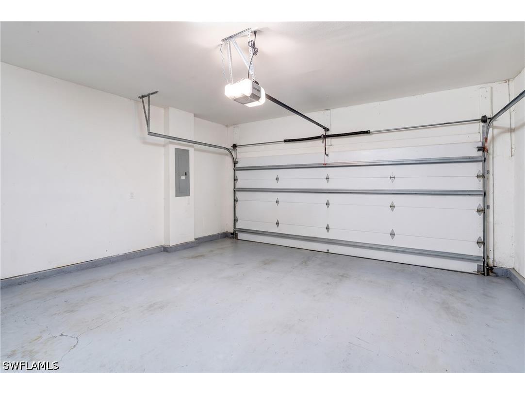 9044 Springview Loop Estero FL 33928 226024326 image29