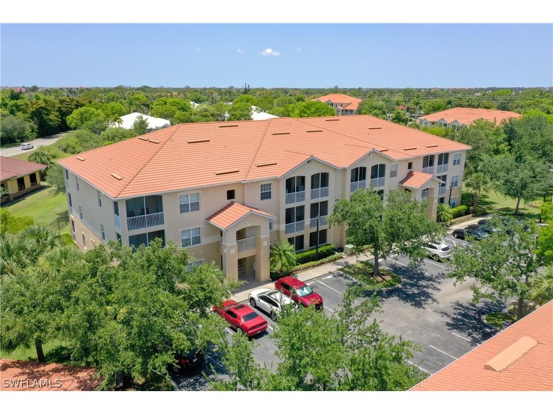 9045 Colby Drive #2422 Fort Myers FL 33919 224044327 image1
