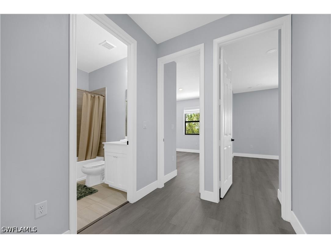9045 Madrid Circle Naples FL 34104 226011924 image23