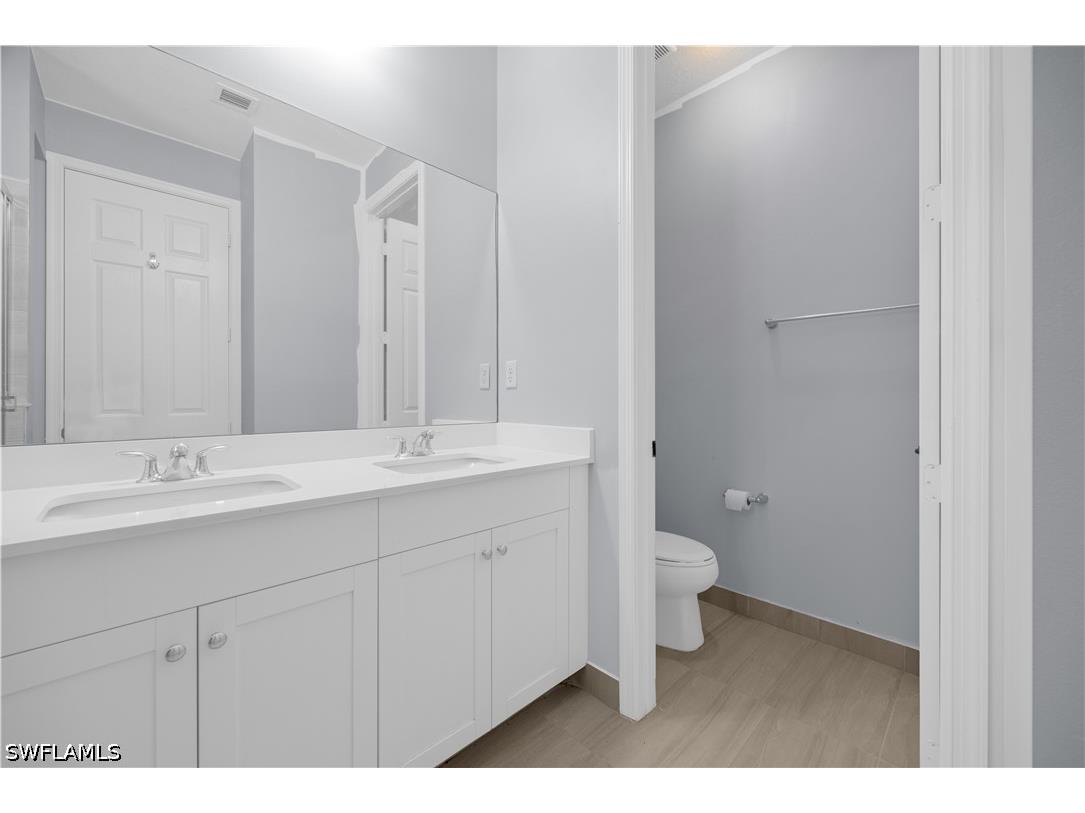 9045 Madrid Circle Naples FL 34104 226011924 image32