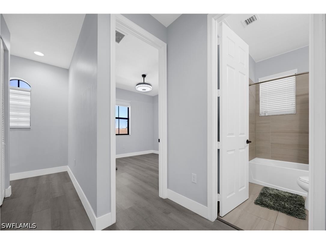 9045 Madrid Circle Naples FL 34104 226011924 image36