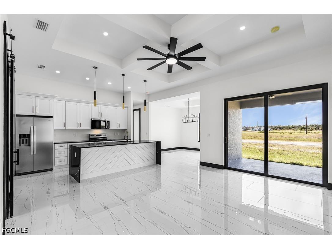 9045 W Broad Circle Labelle FL 33935 2026020076 image3