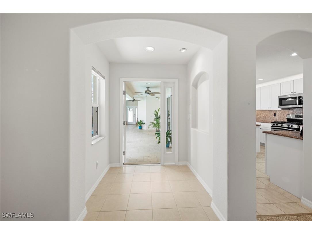 9046 Astonia Way Estero FL 33967 225040260 image9