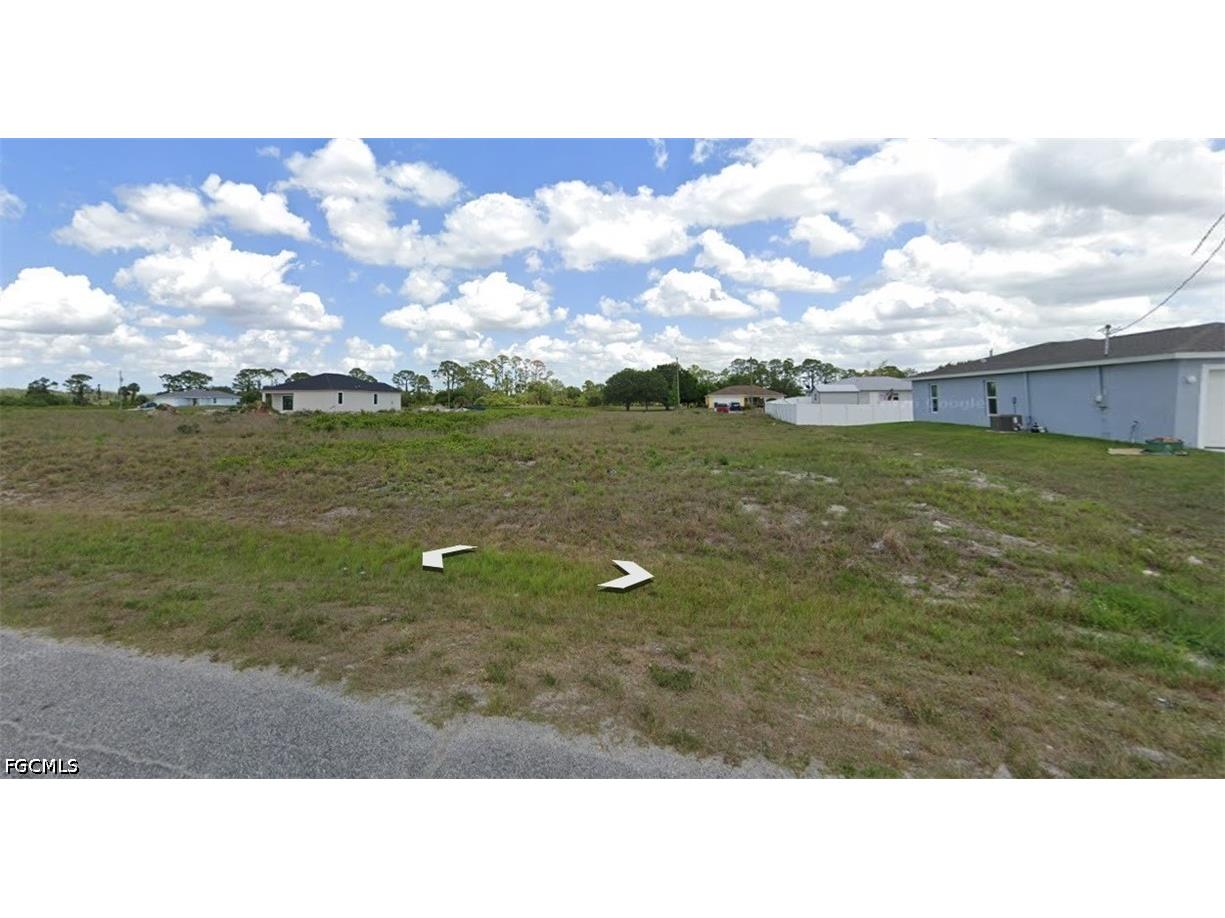 9046 Green Circle Labelle FL 33935 2026014062 image1
