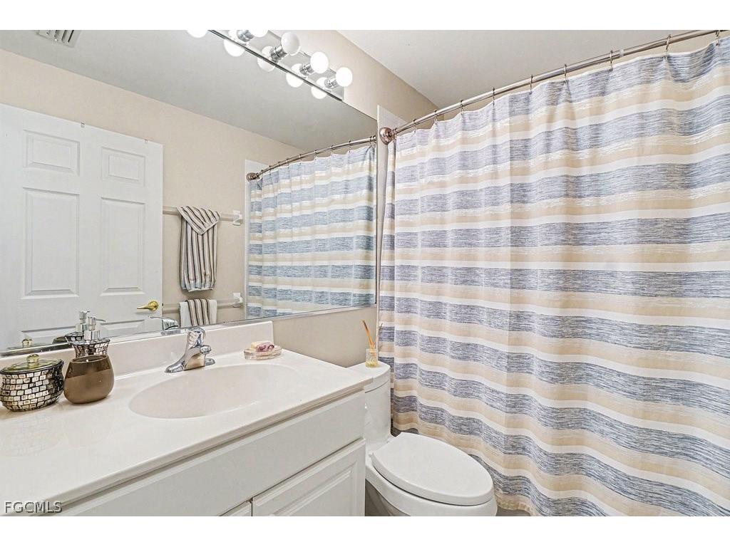 9046 Shadow Glen Way Fort Myers FL 33913 2026005081 image16
