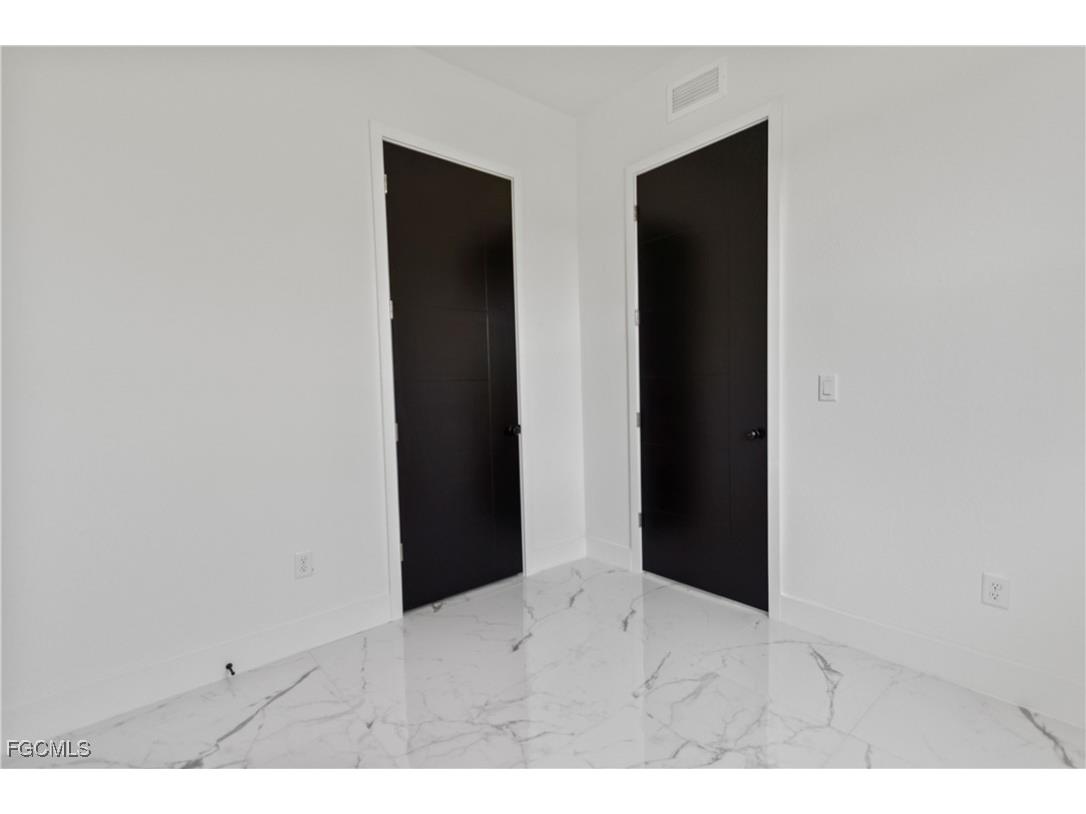 9047 Maywood Circle Labelle FL 33935 2025004374 image17