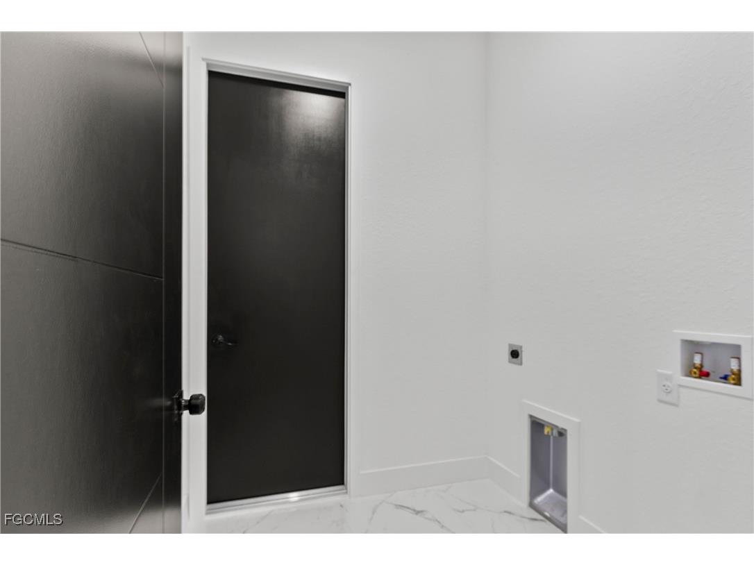 9047 Maywood Circle Labelle FL 33935 2025004374 image23