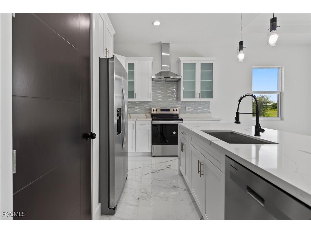 9047 Maywood Circle Labelle FL 33935 2025004374 image33