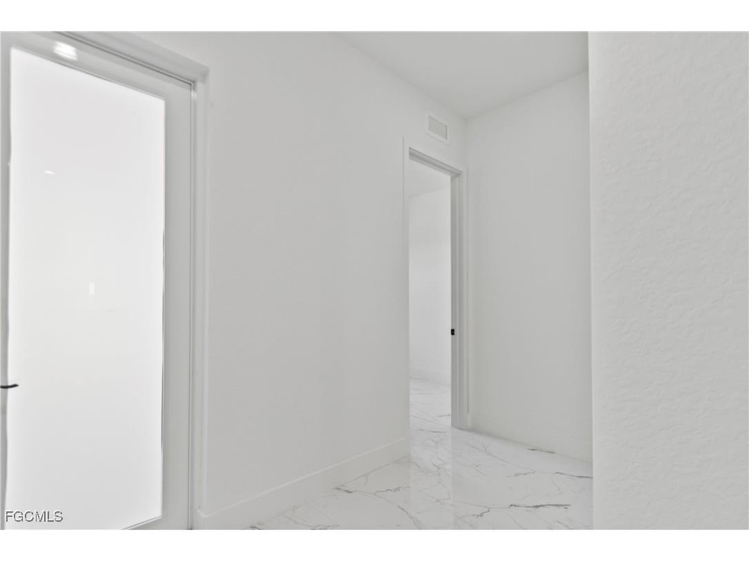 9047 Maywood Circle Labelle FL 33935 2025004374 image9