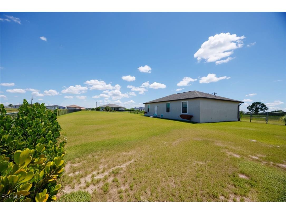 9048 Lamkin Circle Labelle FL 33935 2025006389 image12