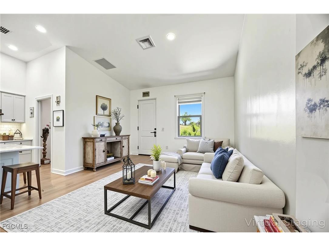 9048 Lamkin Circle Labelle FL 33935 2025006389 image5