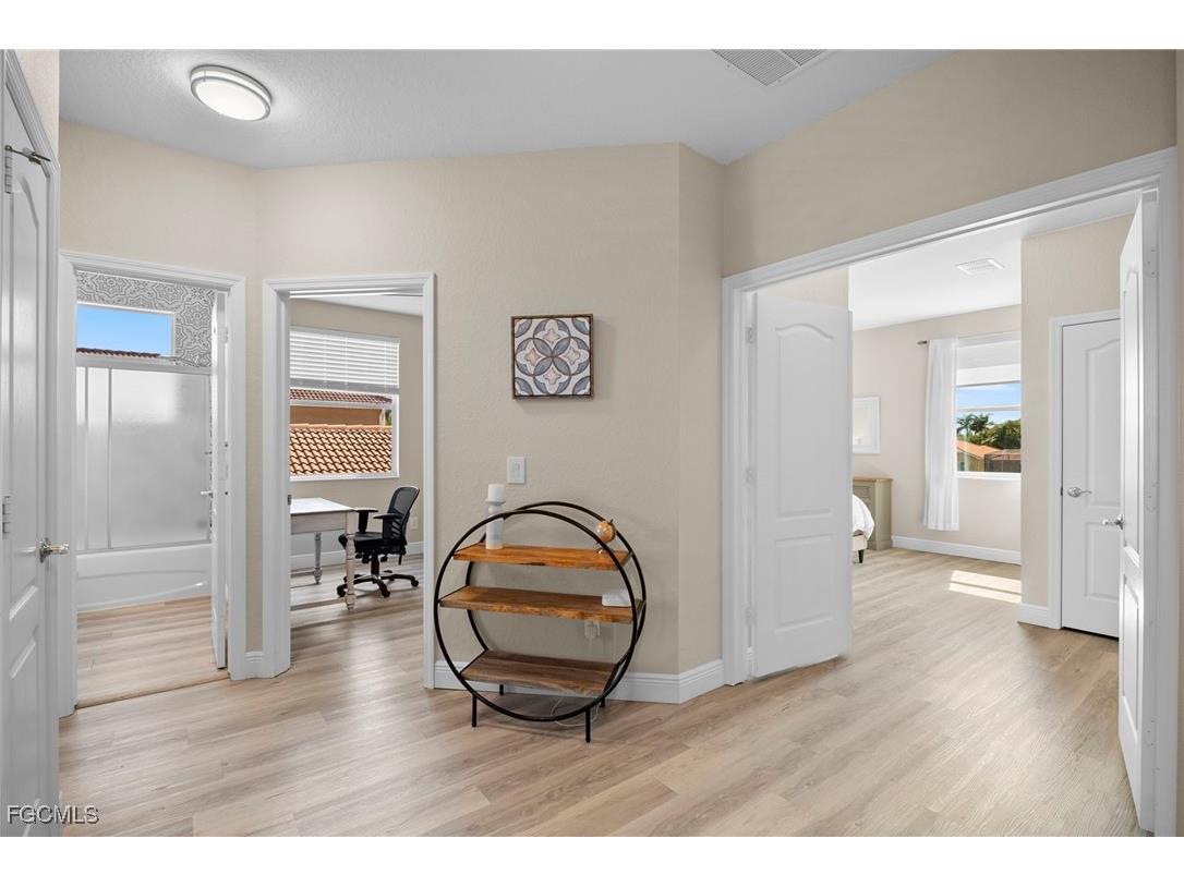 9049 Spring Mountain Way Fort Myers FL 33908 2026006399 image18