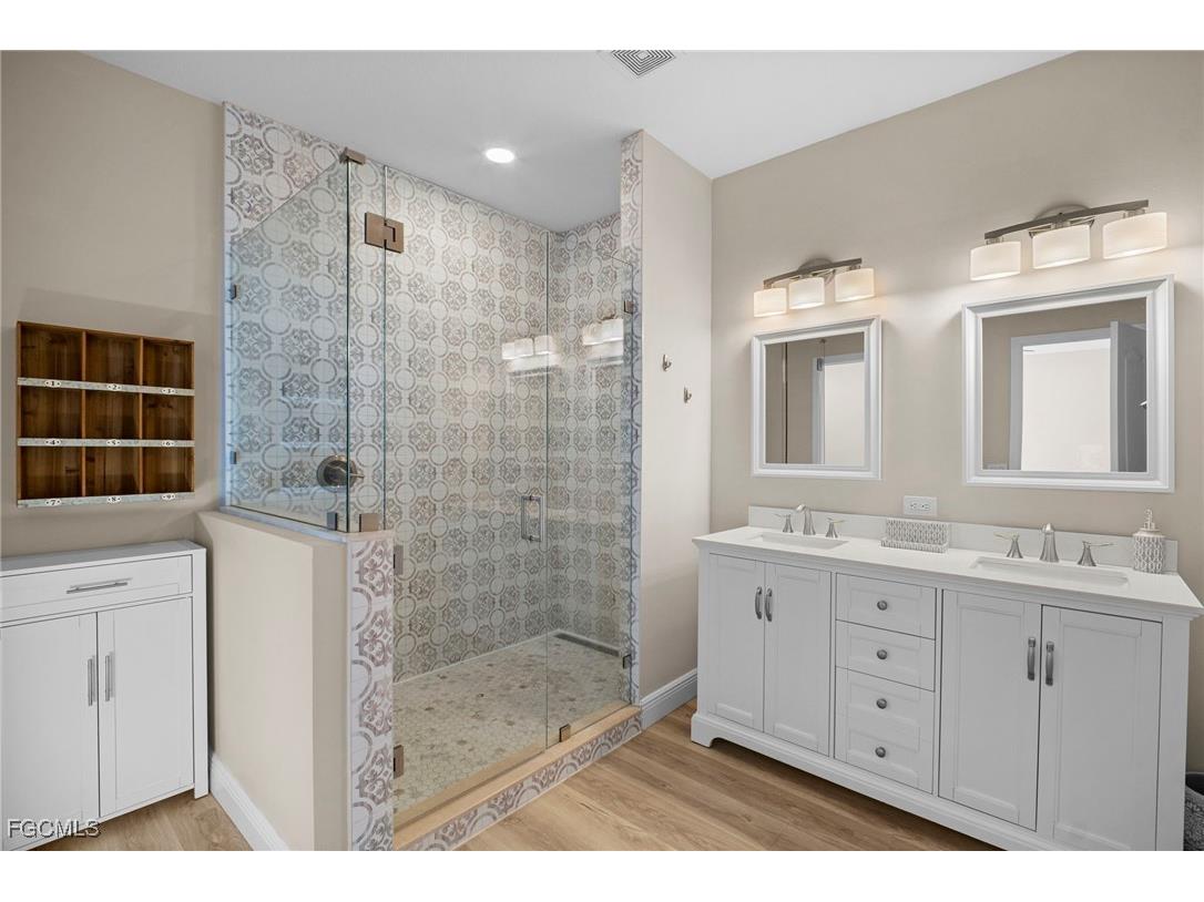 9049 Spring Mountain Way Fort Myers FL 33908 2026006399 image27