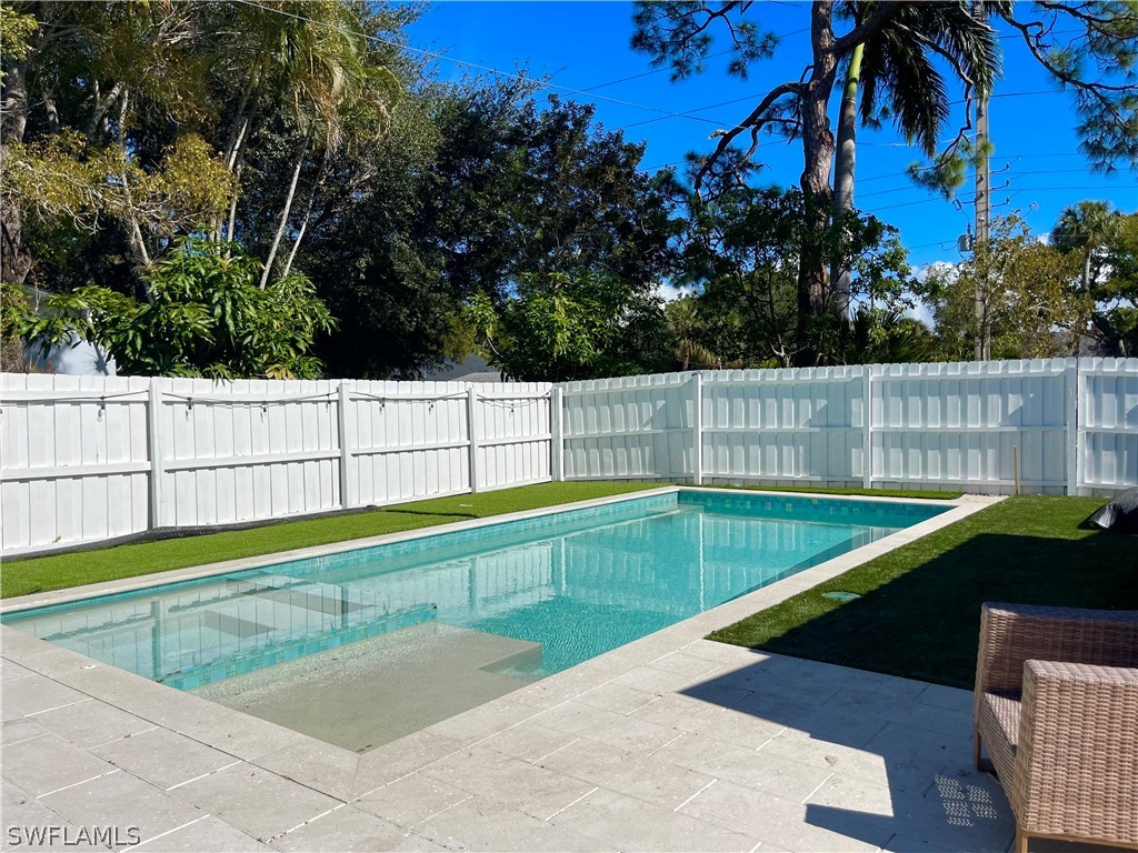 905 13th Street N Naples FL 34102 226010423 image12