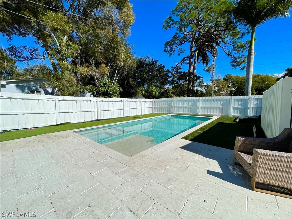 905 13th Street N Naples FL 34102 226010423 image13
