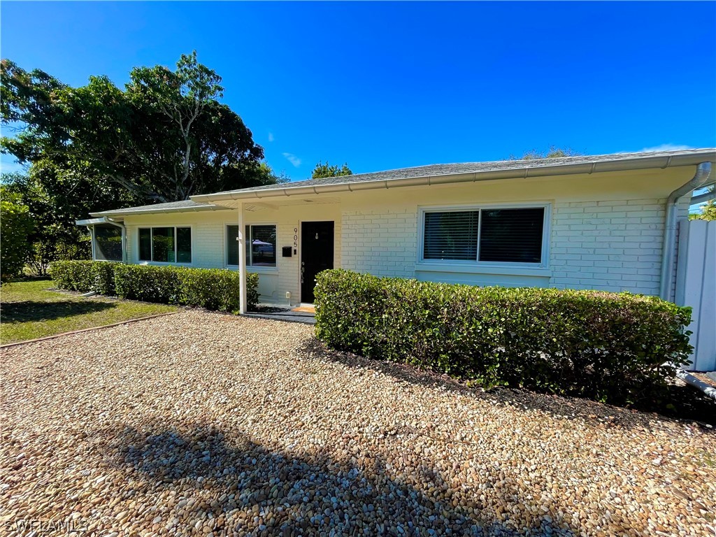 905 13th Street N Naples FL 34102 226010423 image2