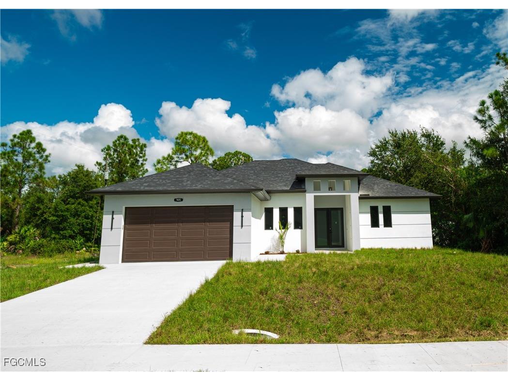 905 E 6th Street Lehigh Acres FL 33972 2025014237 image1