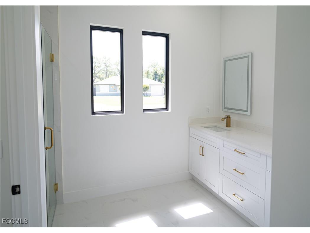 905 E 6th Street Lehigh Acres FL 33972 2025014237 image12