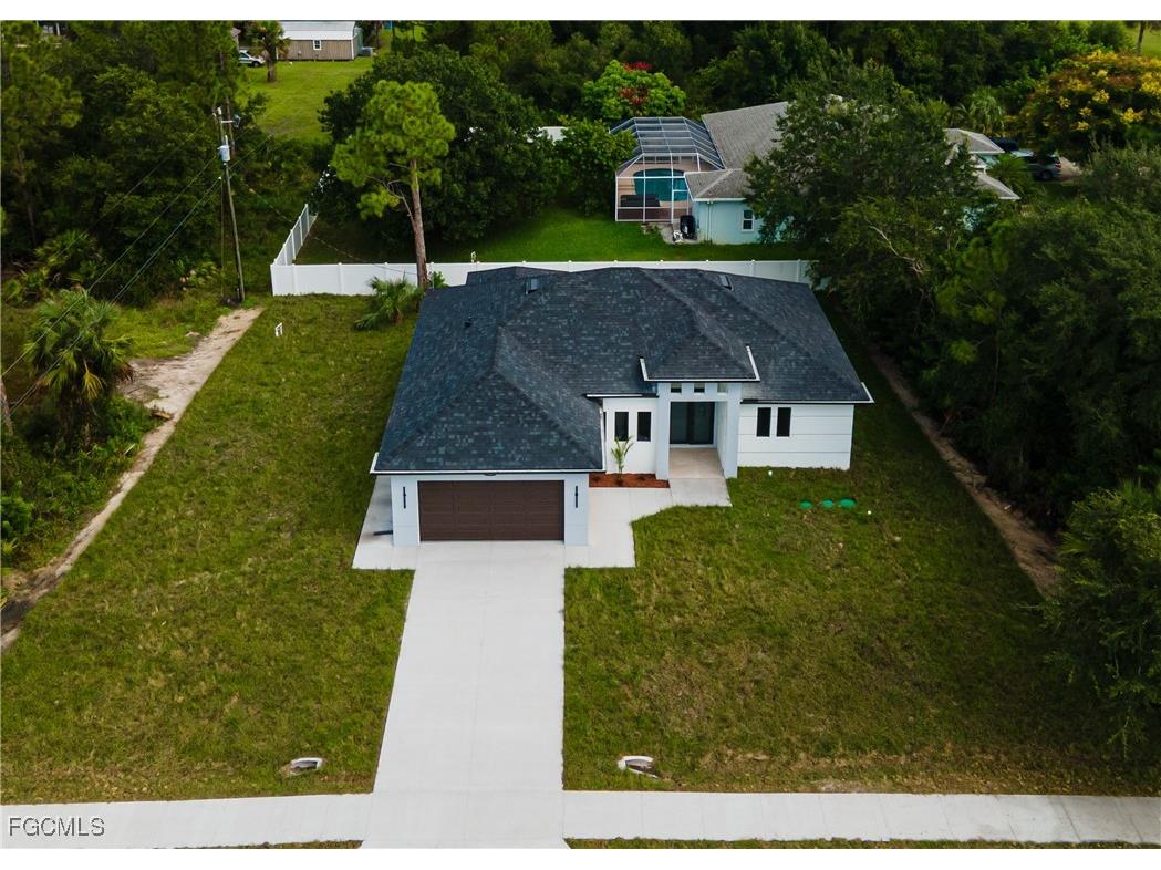 905 E 6th Street Lehigh Acres FL 33972 2025014237 image4