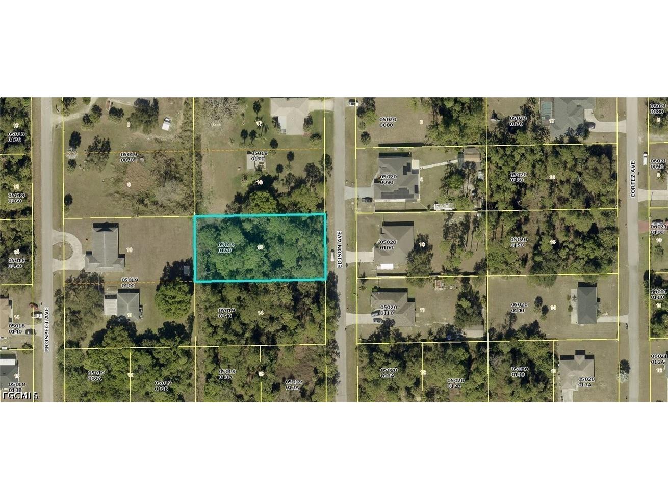 905 Edison Avenue Lehigh Acres FL 33972 2026028954 image1