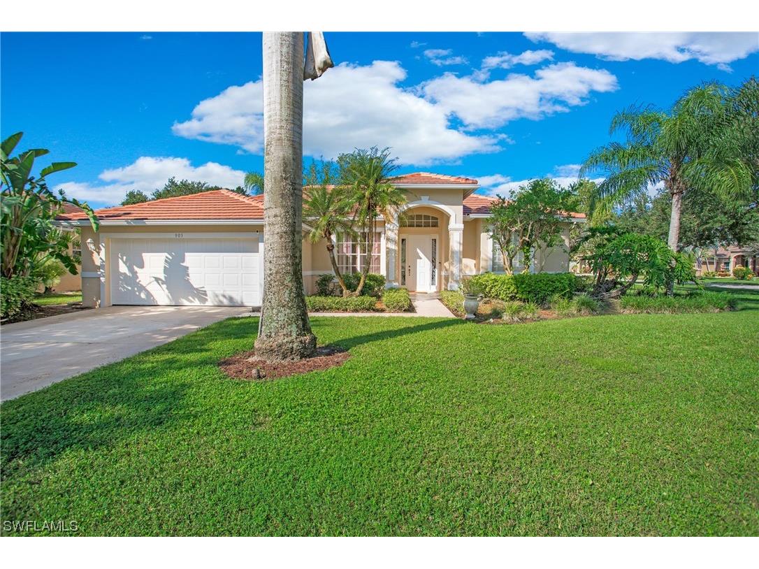 905 Grand Rapids Boulevard Naples FL 34120 223048329 image1