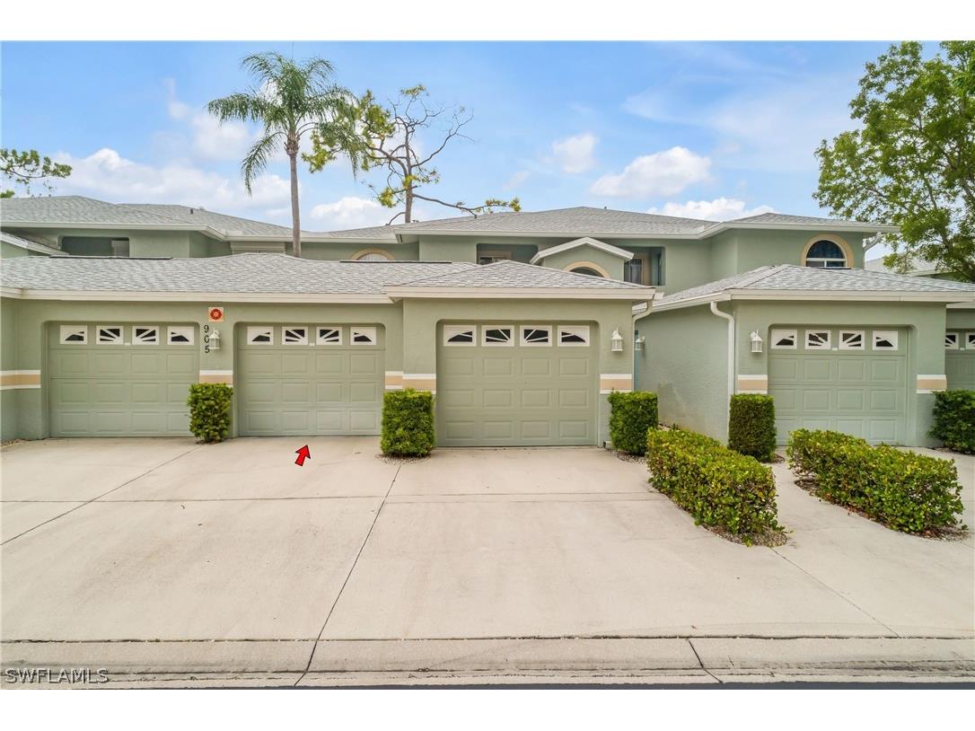 905 New Waterford Drive #103 Naples FL 34104 224056936 image1