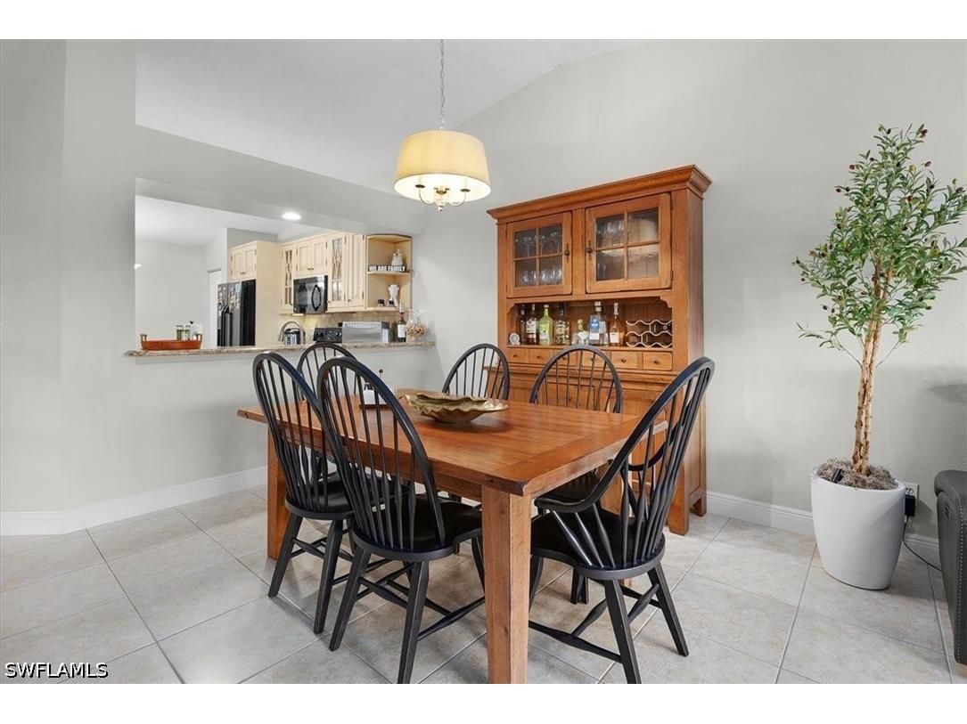 905 New Waterford Drive #204 Naples FL 34104 226024863 image10