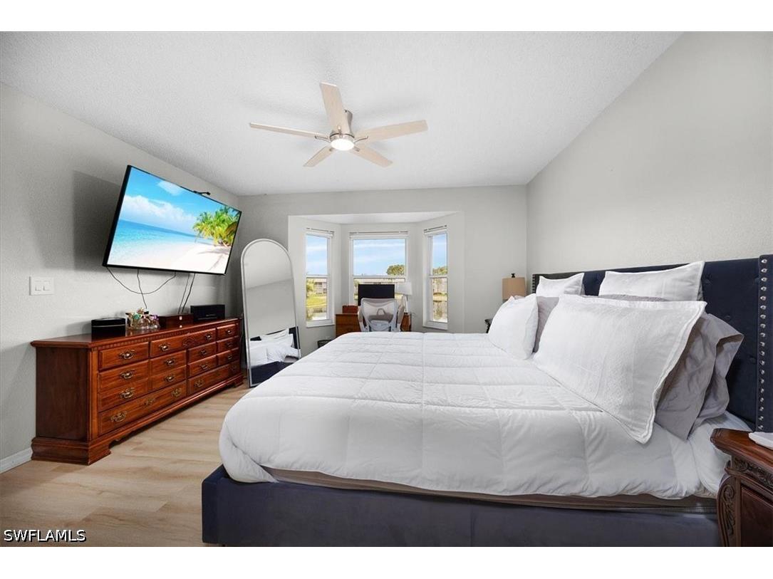 905 New Waterford Drive #204 Naples FL 34104 226024863 image16