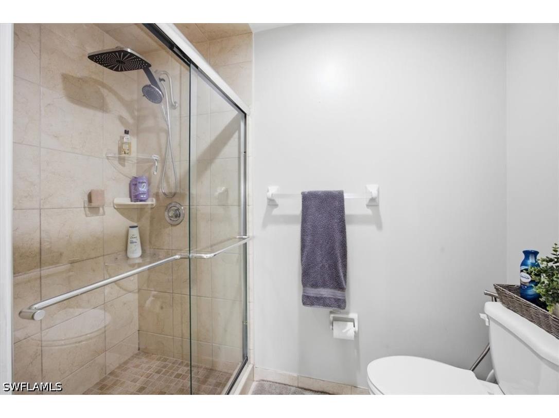905 New Waterford Drive #204 Naples FL 34104 226024863 image18