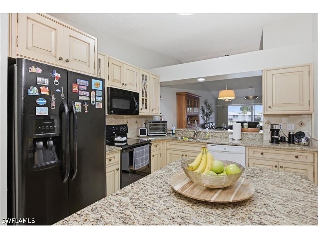 905 New Waterford Drive #204 Naples FL 34104 226024863 image5