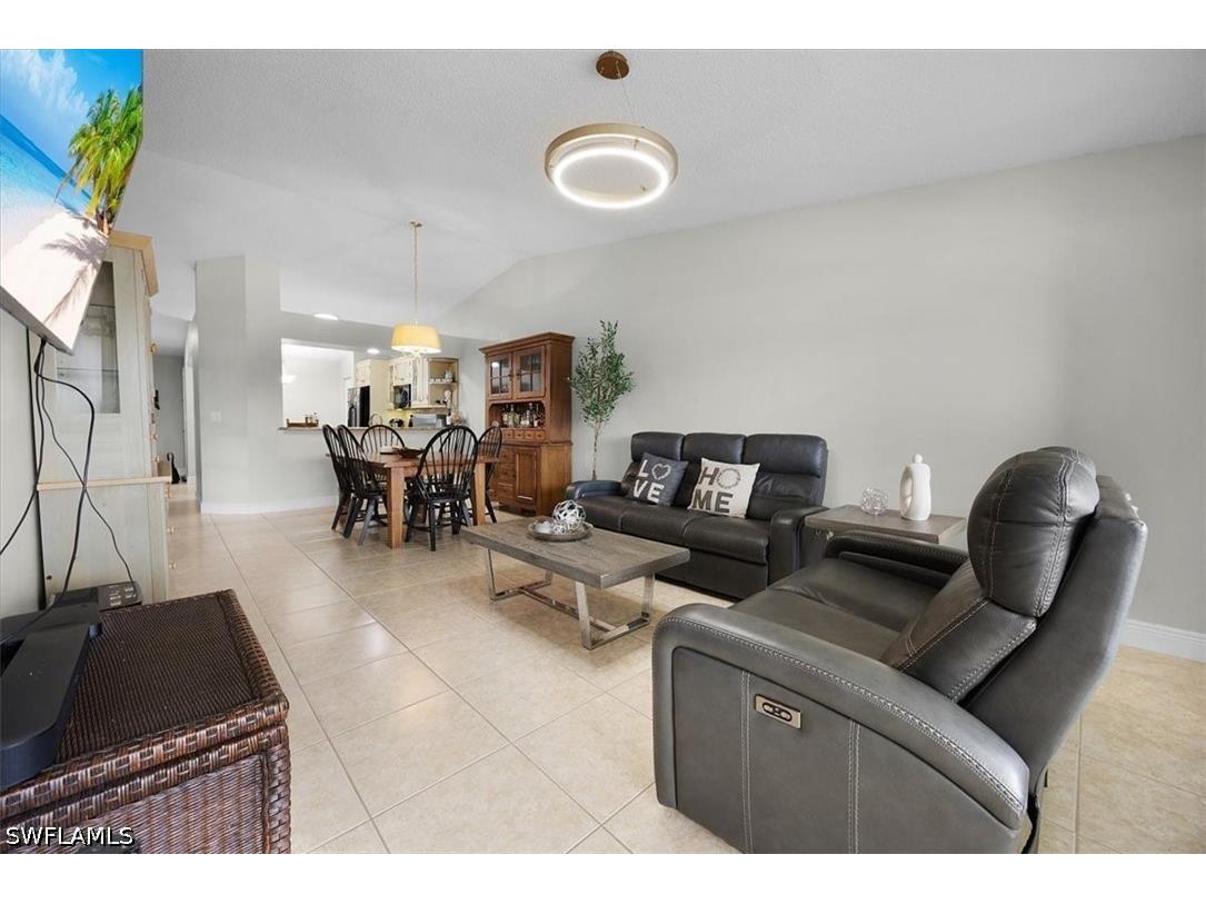 905 New Waterford Drive #204 Naples FL 34104 226024863 image8