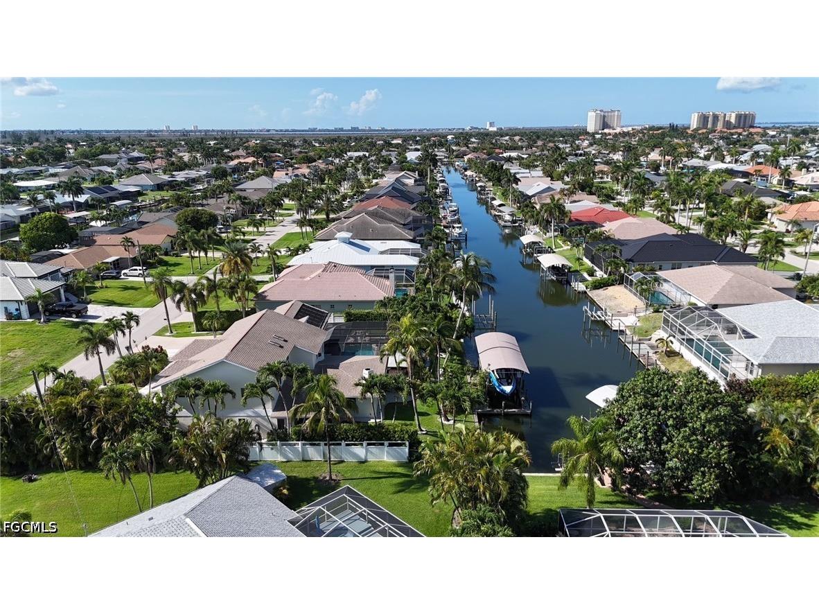 905 SW 52nd Street Cape Coral FL 33914 2026026160 image28