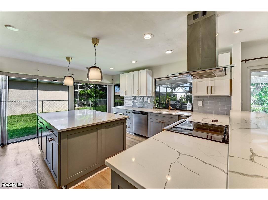 905 SW 52nd Street Cape Coral FL 33914 2026026160 image8