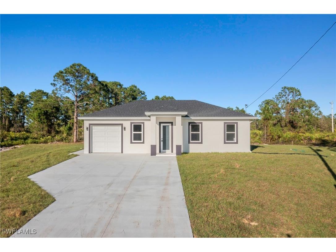 905 Wabasso Court Lehigh Acres FL 33974 224095594 image1