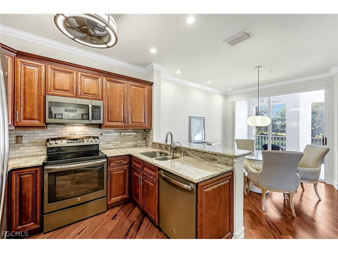 9050 Palmas Grandes Boulevard #203 Bonita Springs FL 34135 2026012040 image3