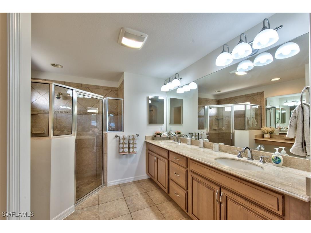 9051 Astonia Way Estero FL 33967 225069462 image20