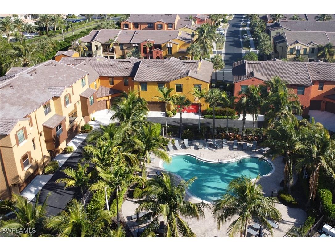 9051 Capistrano Street N #43 Naples FL 34113 224099600 image1