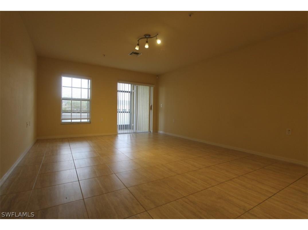 9051 Gervais Circle #1503 Naples FL 34120 226011856 image18