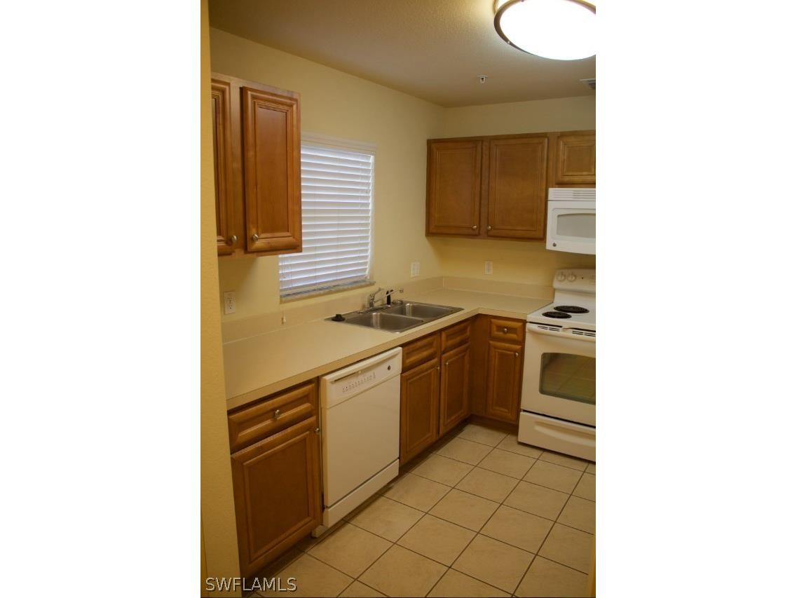 9051 Gervais Circle #1503 Naples FL 34120 226011856 image5